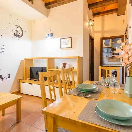 Apartament Macarena Muralla Encantada *