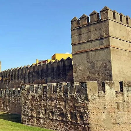 Apartament Macarena Muralla Encantada *